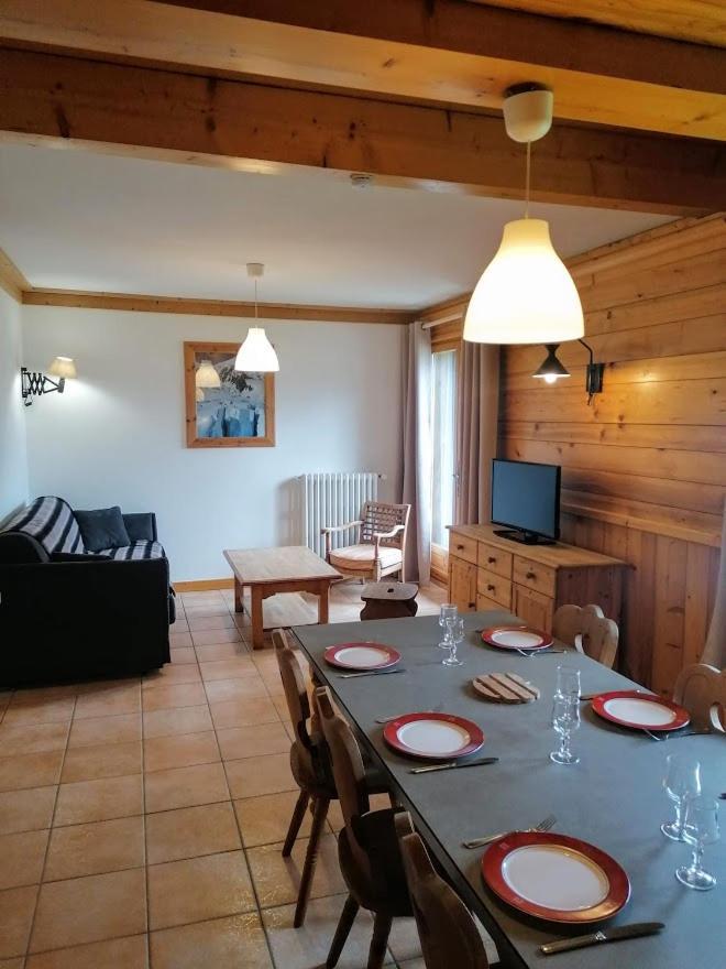Residence Chalet Des Granges Samoëns Екстериор снимка